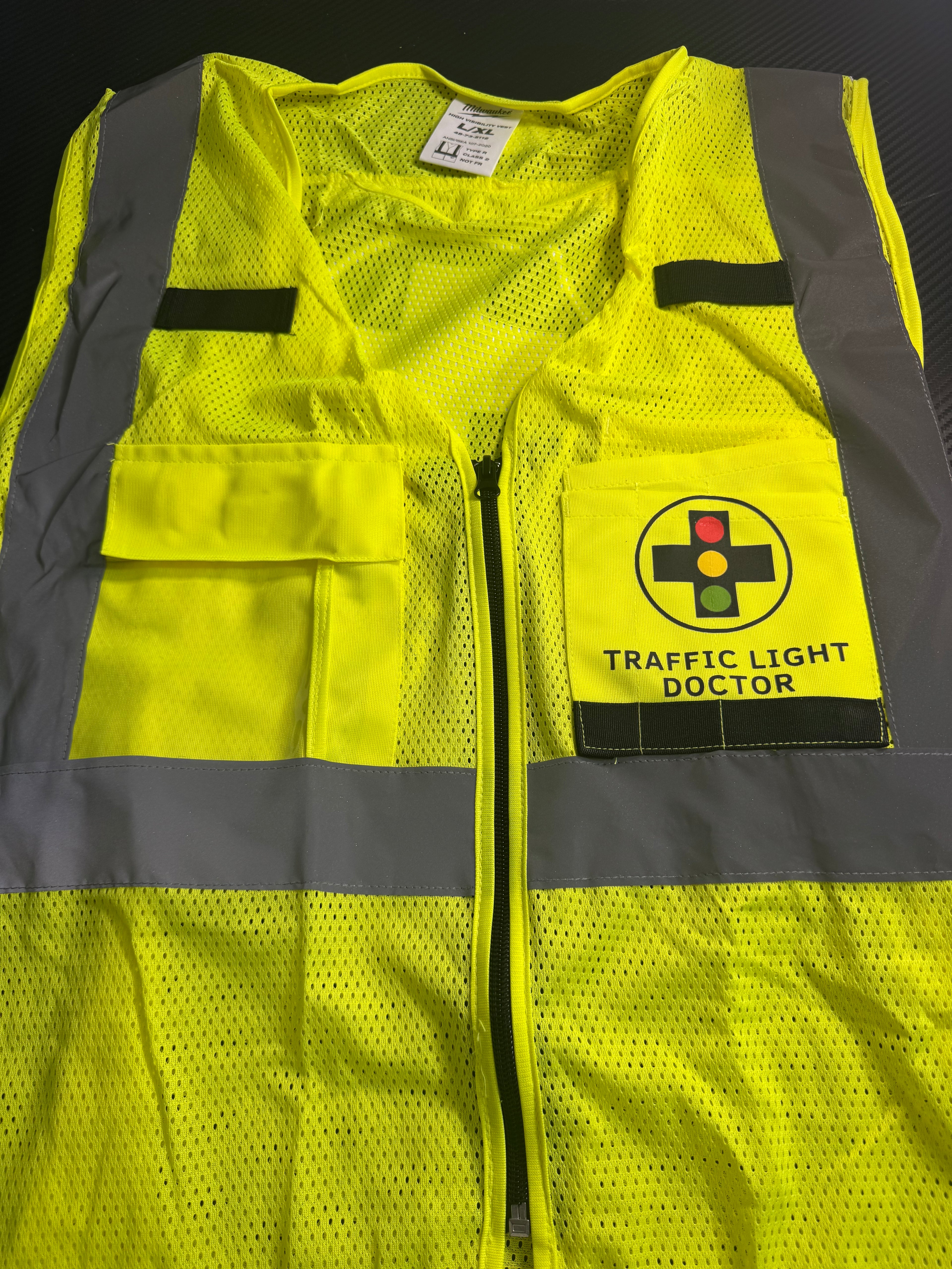 Traffic Light Doctor Safety Vest Class 2