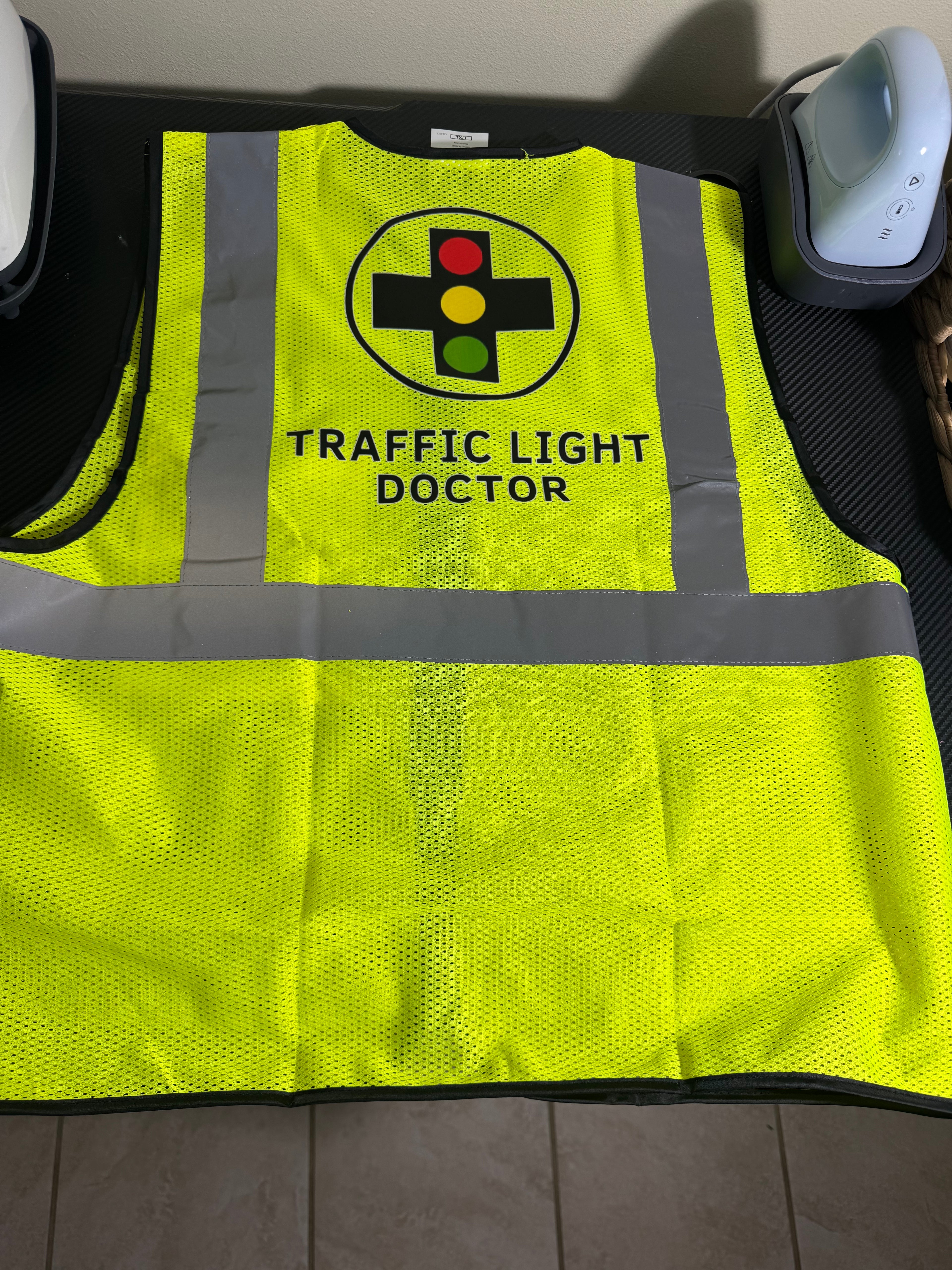 🚦Traffic Light Doctor Hi-Vis Safety Vest🚦